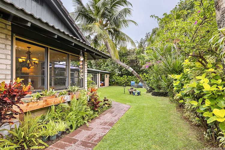 149 Mahealani Place Kailua, HI 96734