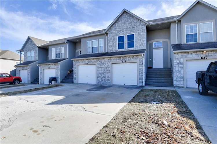 625 Woodson Ln Gardner, KS 66030 | MLS 2418323 Photo 1