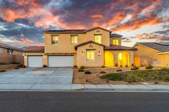 4043 Bridle Court Palmdale, CA 93551
