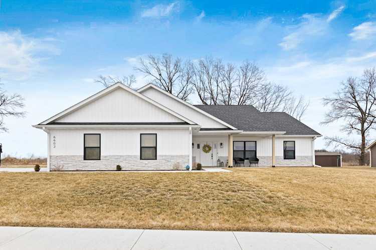 6602 Douglas PKY Hallsville, MO 65255
