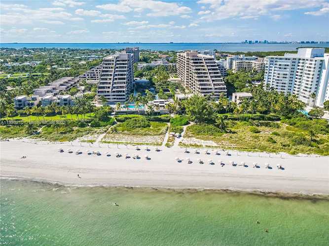 141 Crandon Blvd #337 Key Biscayne, FL 33149