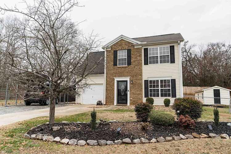 136 W Corley Lane Spartanburg, SC 29303