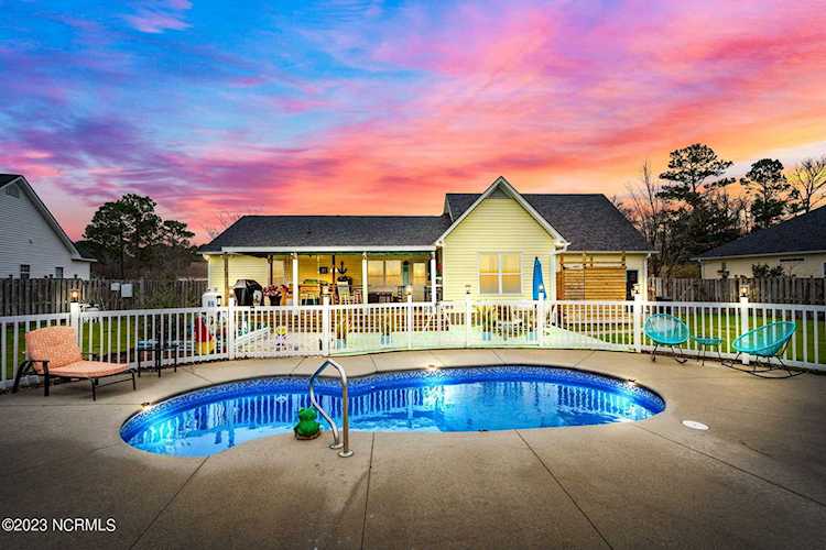 5510 Bernhardt Court Wilmington, NC 28409