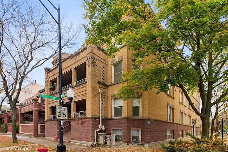 922 N Oakley Blvd #3S Chicago, IL 60622