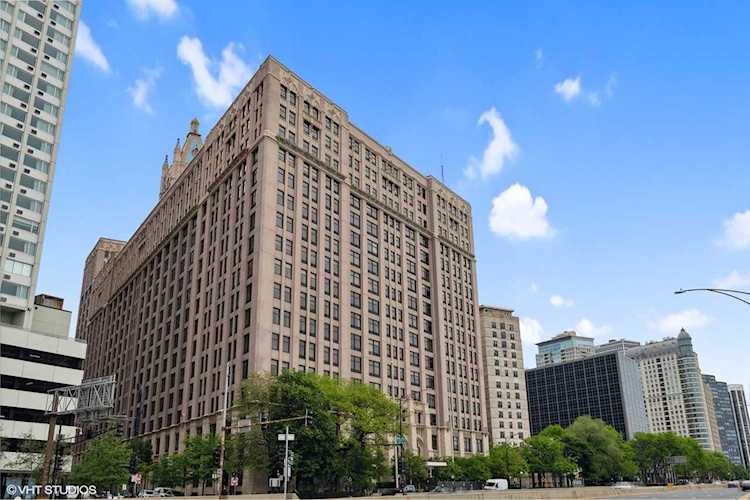 680 N Lake Shore Dr #816 Chicago, IL 60611