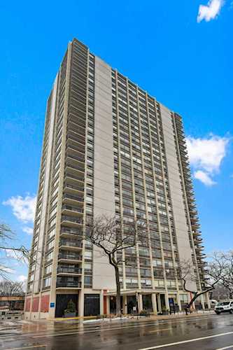 1355 N Sandburg Terrace #203D Chicago, IL 60610
