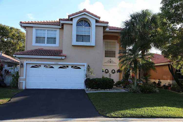 13488 NW 5th Ct Plantation, FL 33325