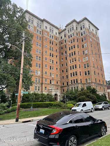2140 Bonnycastle Ave #2c Louisville, KY 40205