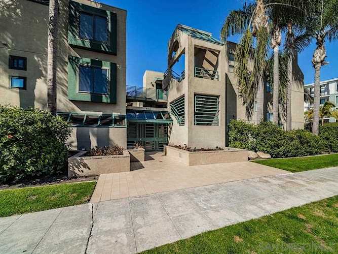 8132 Camino Del Sol #E La Jolla, CA 92037