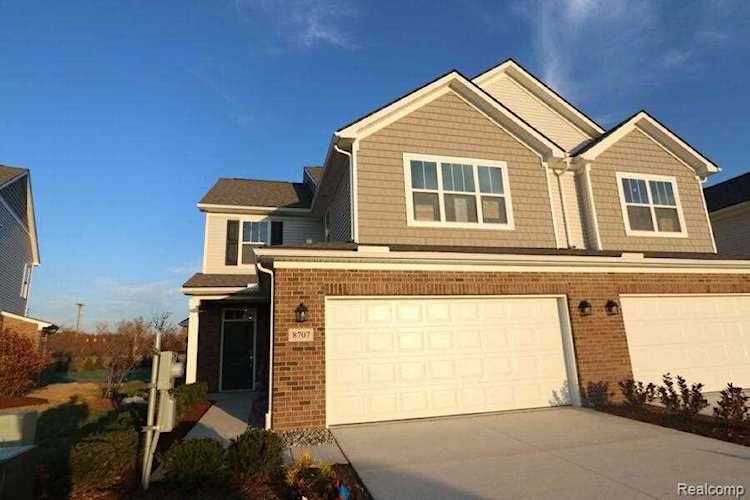 8707 Grove Washington, MI 48094