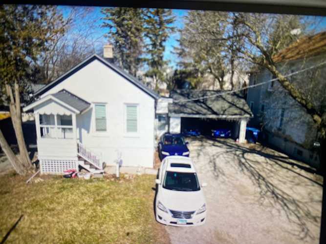 971 Deerfield Rd Highland Park, IL 60035