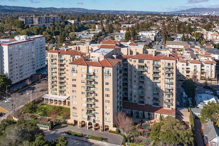 1 Baldwin Ave #804 San Mateo, CA 94401