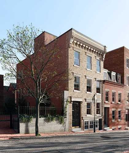 13 Anderson Street Boston, MA 02114