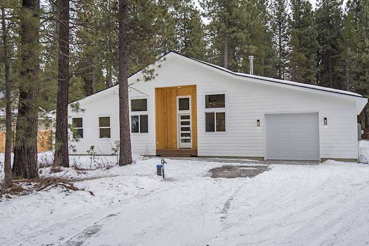 17133 Norwalk Rd-Bend-OR-97707-Deschutes-Drrh Trs Photo 1