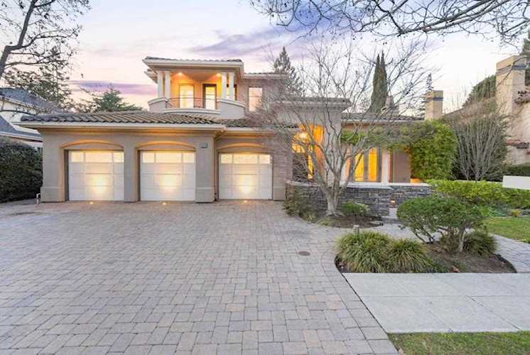 129 Seminary Dr Menlo Park, CA 94025