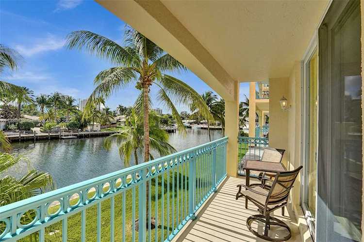 201 Golden Isles Dr #205 Hallandale Beach, FL 33009