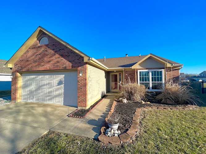 6624 Pasco Ln Plainfield, IN 46168 | MLS 21904112 Photo 1