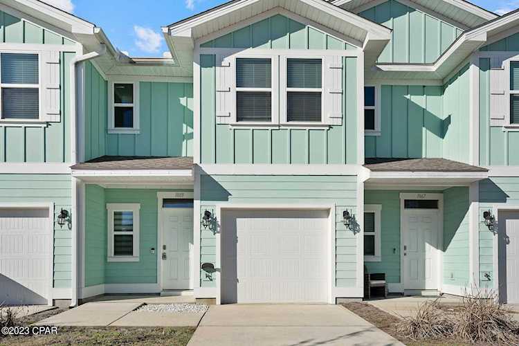 1869 Pointe Dr Panama City Beach, FL 32407