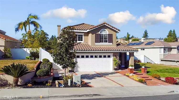 21321 Monterra Lake Forest, CA 92630