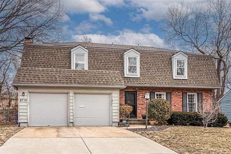 8719 Hadley St Overland Park, KS 66212 | MLS 2420349 Photo 1
