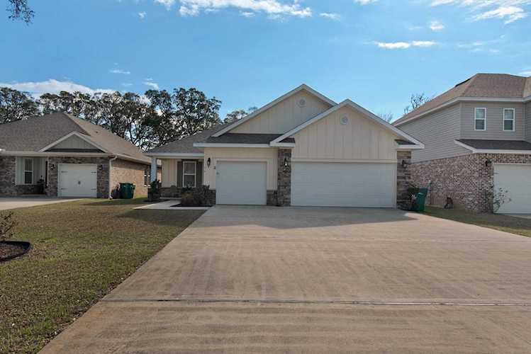 16 7th Avenue Shalimar, FL 32579