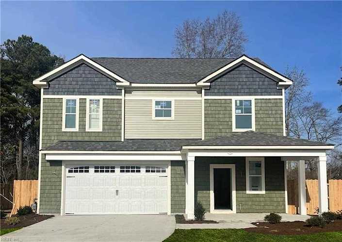 1900 Tufton Ct Chesapeake, VA 23322