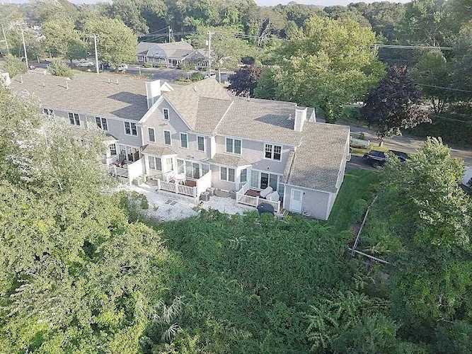 1082 Main Street Chatham, MA 02633