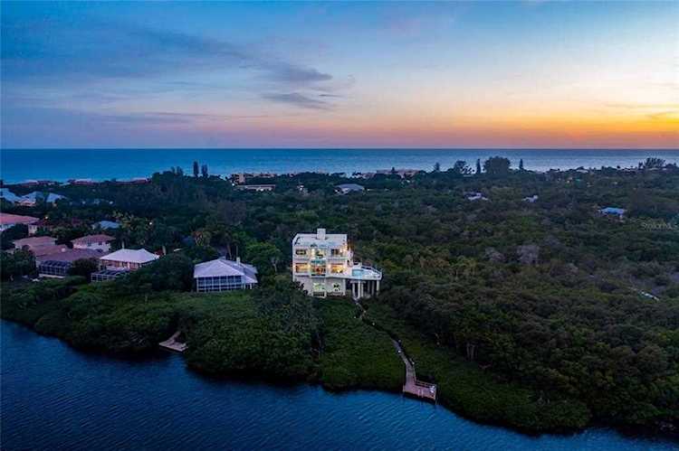 5442 Gulf of Mexico Dr Longboat Key, FL 34228