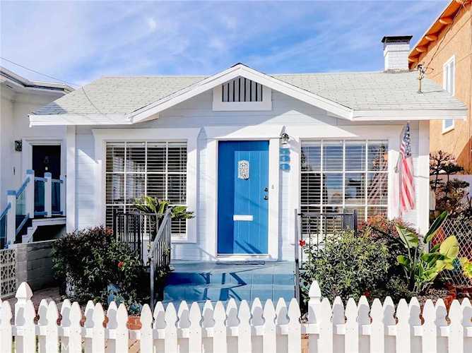 533 13th St Manhattan Beach, CA 90266