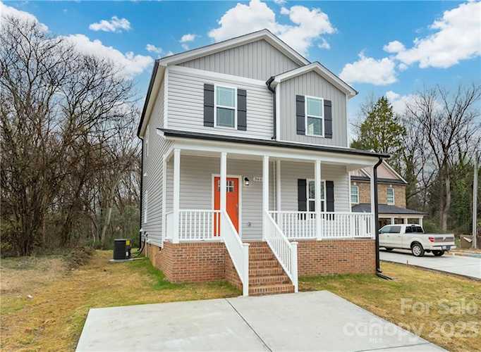 366 Camden Ct NW Concord, NC 28027