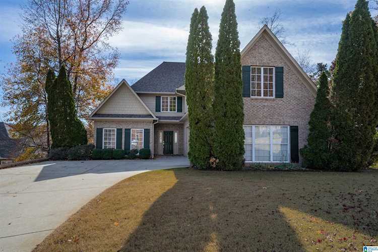 2072 Knollwood Place Birmingham, AL 35242