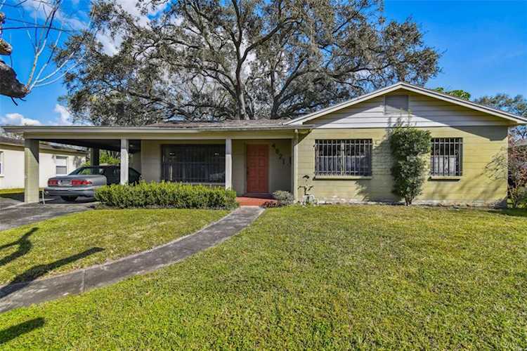 4821 N Mendenhall Dr - Tampa, FL 33603 - Ayalas Add To Wellswood - Photo 1