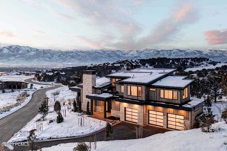 2433 E Copper Belt Way Heber City, UT 84032