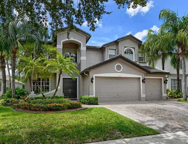 19537 Estuary Drive Boca Raton, FL 33498