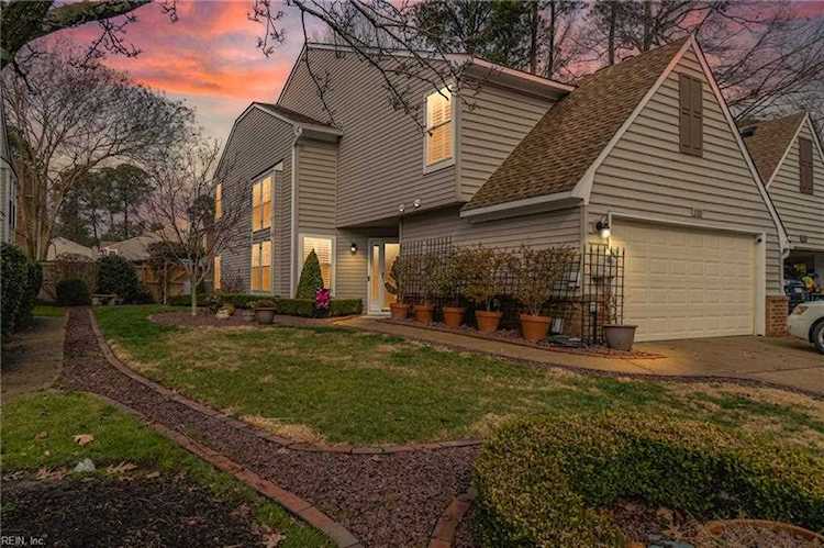 133 Spoon Ct Yorktown, VA 23693