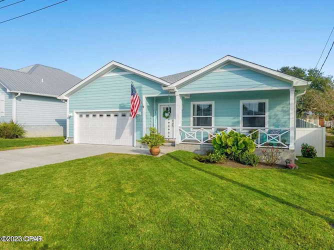 304 Chelsea Dr Panama City Beach, FL 32413