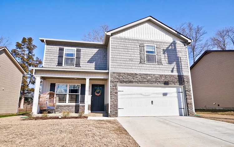 2413 Red Barn Rd Christiana, TN 37037 | MLS 2484924 Photo 1