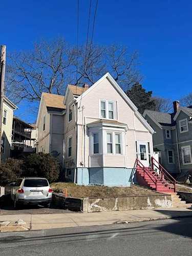 299 Chatham St in Lynn, MA - Century 21 New England Photo 1