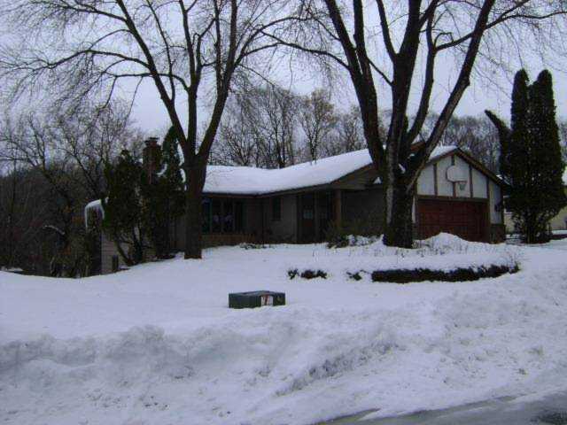 6932 W 105th Street Bloomington, MN 55438