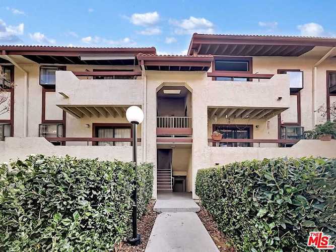 18129 American Beauty Dr #158 Santa Clarita, CA 91387 | MLS 22150267 Photo 1