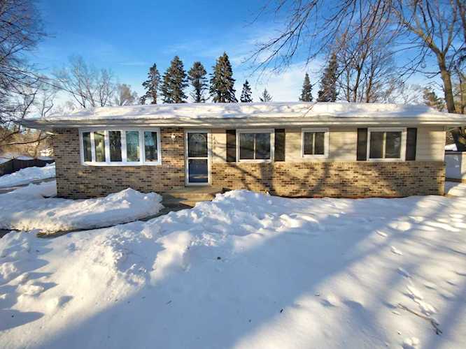 1385 Deerwood Drive Eagan, MN 55123