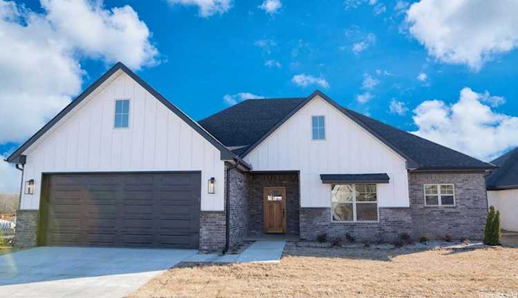115 Corniche Ln Maumelle, AR 72113