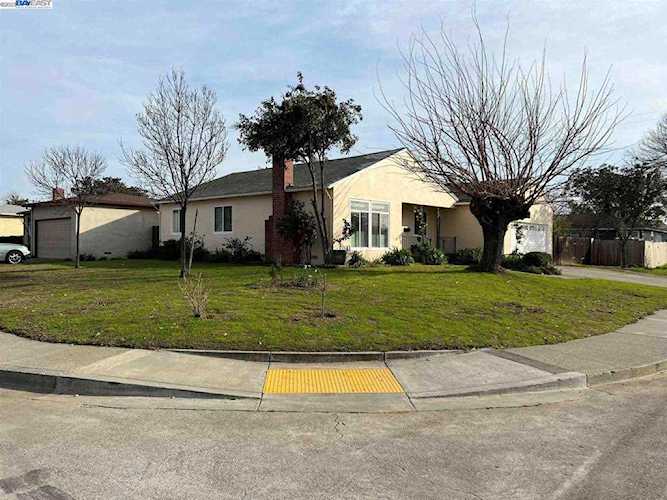 816 2nd Street Fairfield, CA 94533 | MLS 41018573 Photo 1