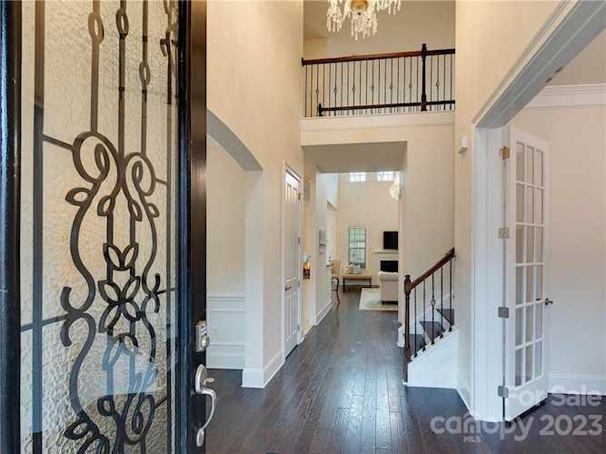 625 Highland Ridge Point Lake Wylie, SC 29710