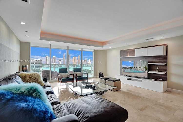 3201 NE 183rd St #1504 Aventura, FL 33160