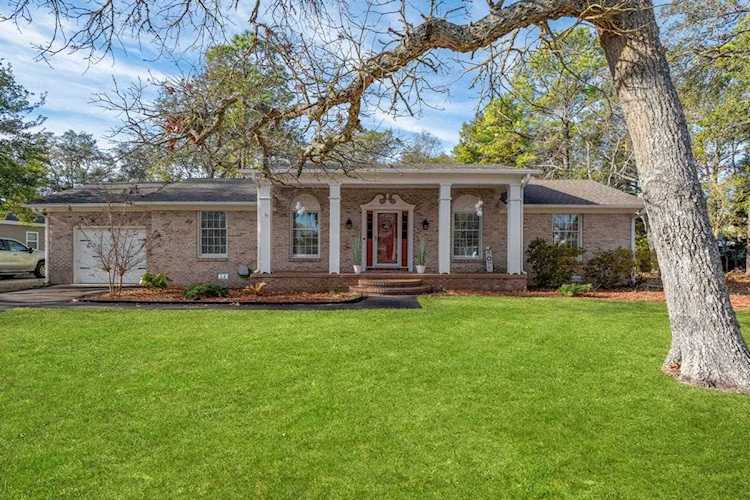 705 S 38th Ave. S North Myrtle Beach, SC 29582 | MLS 2301106 Photo 1