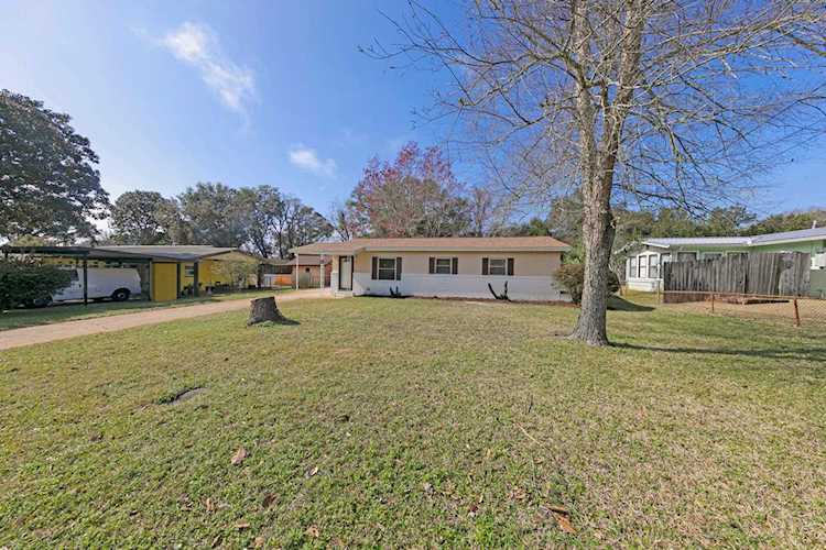 28 NW Hemlock Drive Fort Walton Beach, FL 32548
