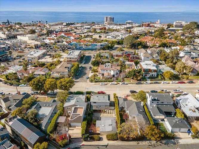 1221 Virginia Way La Jolla, CA 92037