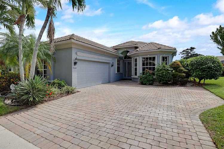 7084 Palazzo Reale Boynton Beach, FL 33437