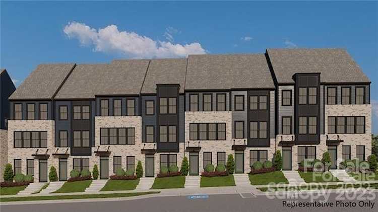 242 Twinflower Ln Charlotte, NC 28205